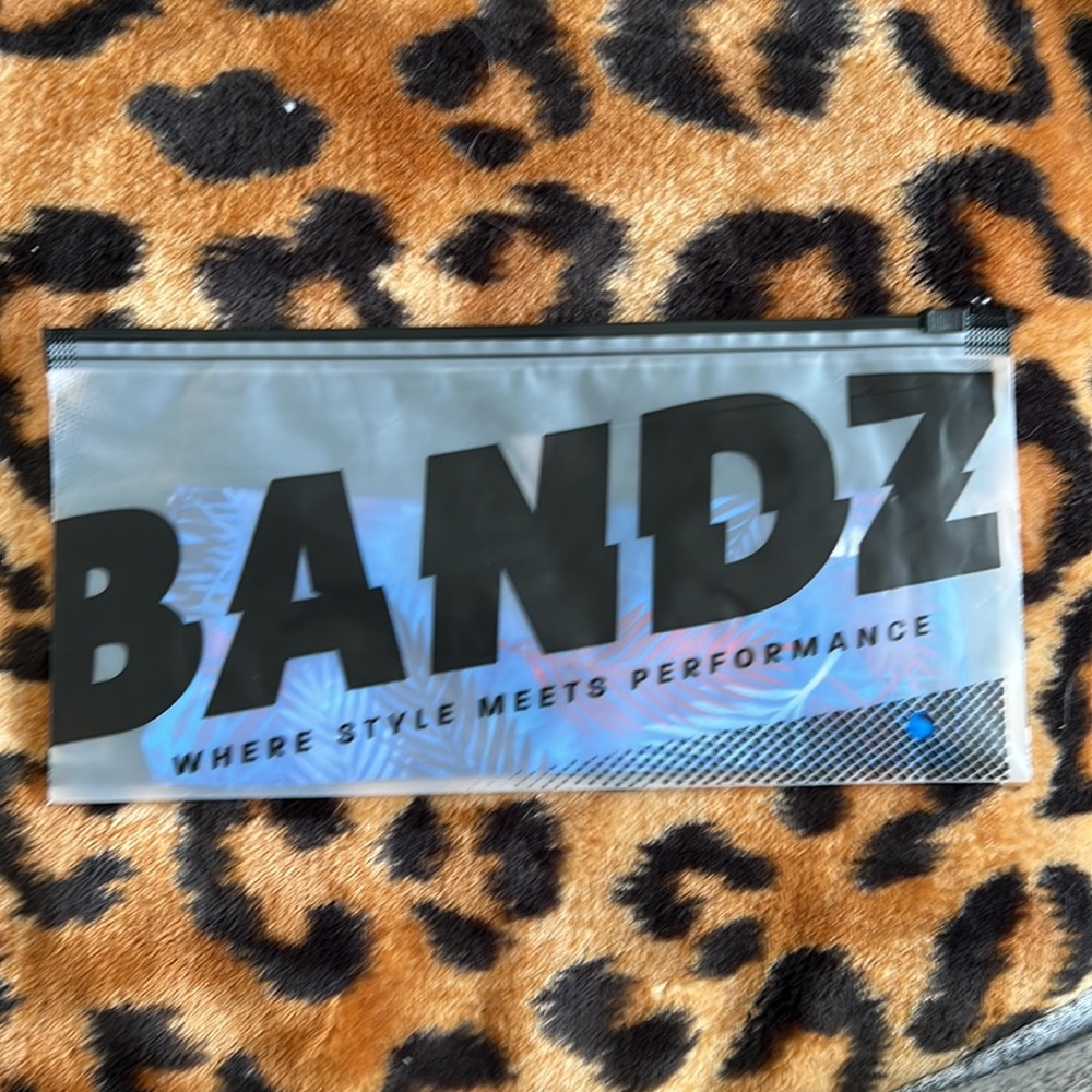 Headband - Picture 3 of 4